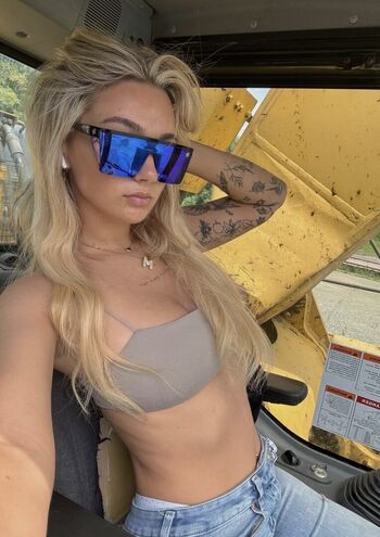 Full leaked Madsdivitto private onlyfans photo