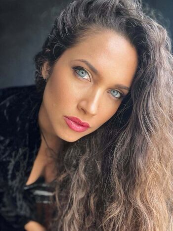 Maiara Walsh