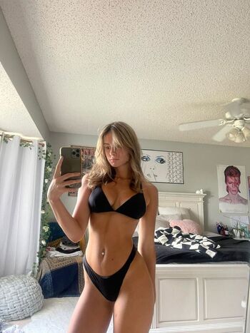 Makenzie Raine