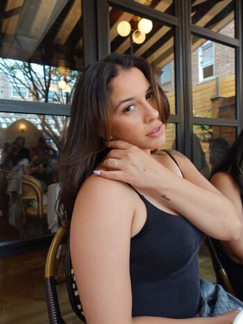 Full leaked Maleni cruz private onlyfans photo