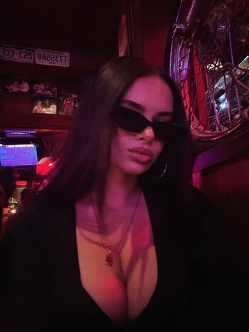 Mandy Jaye Simon