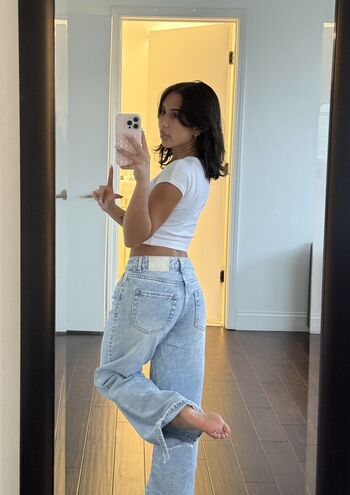 maneaterjade