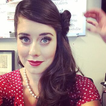 Manon Mathews