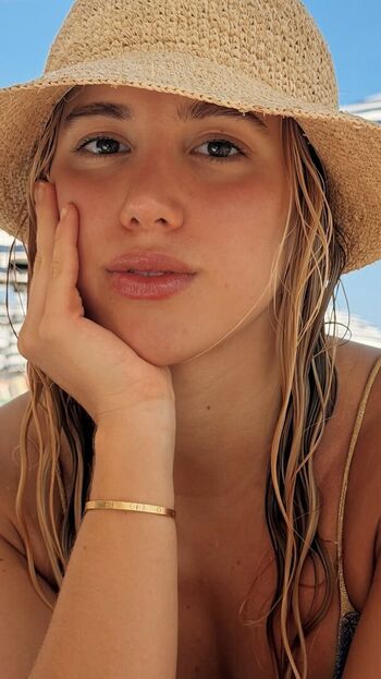 Manuela Cit