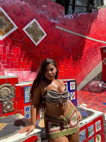 Maria Clara Chaves
