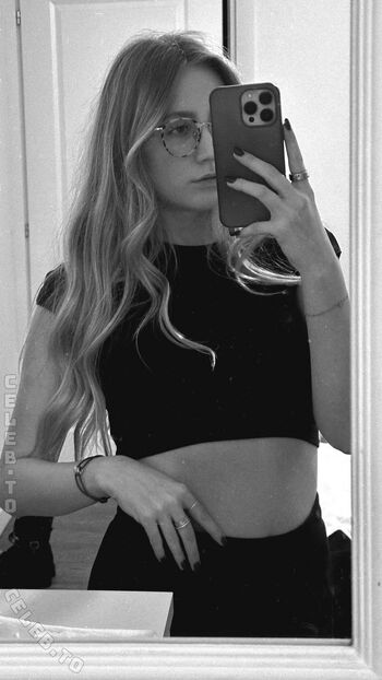 Full leaked Marie hackelberg private onlyfans photo