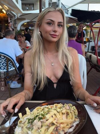 Full leaked Mariedetter private onlyfans photo