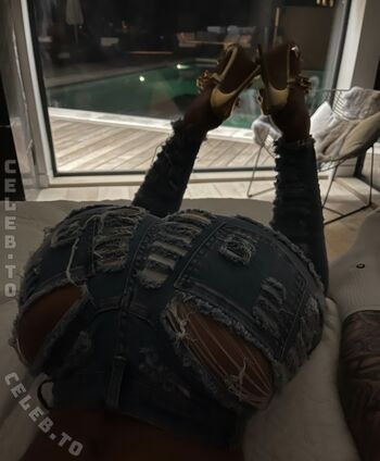 Full leaked Maryscrib private onlyfans photo