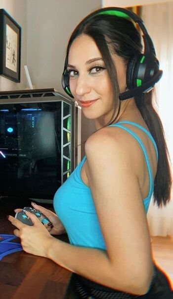Maya Pixelskaya