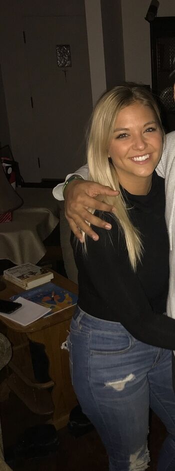 McKenna DeMoe