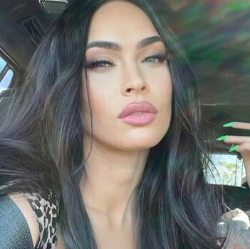 Full leaked Megan fox private onlyfans photo