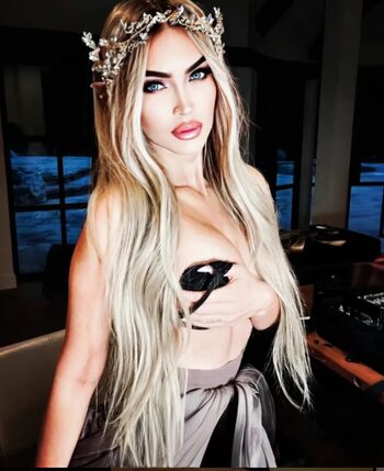 Full leaked Megan fox private onlyfans photo