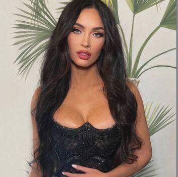 Full leaked Megan fox private onlyfans photo