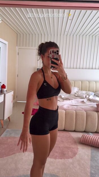 Mel Maia