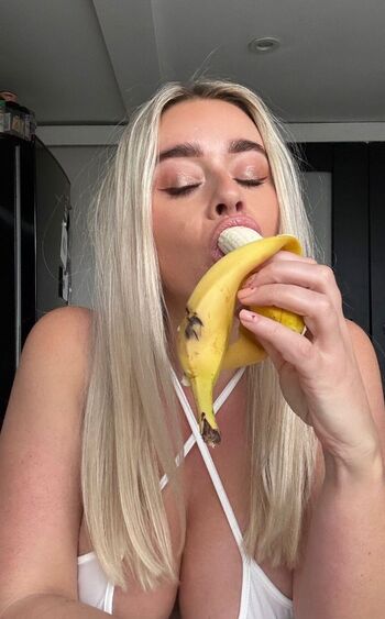 Full leaked Melissa debling page private onlyfans photo