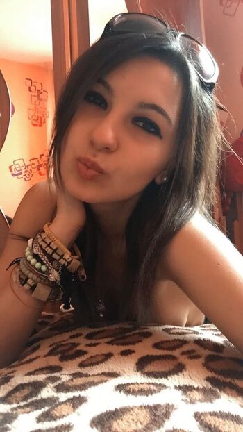_melly_boo