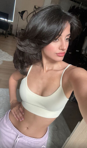 Melody Oz