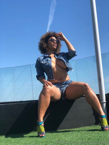 Melyssa Ford