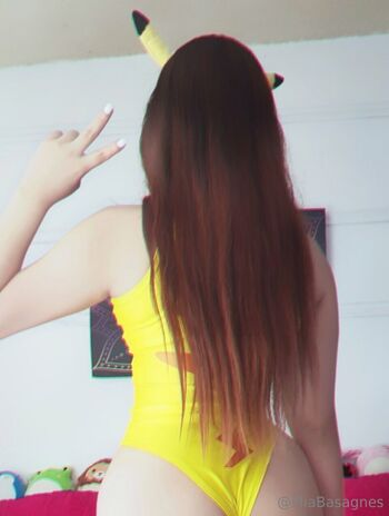 Mia Basanes