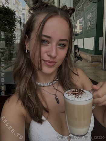 Mia Cazzo