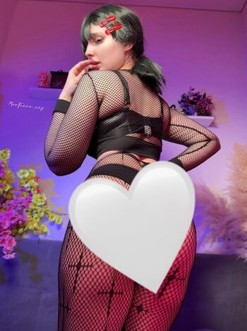 Full leaked Mia green tea page private onlyfans photo