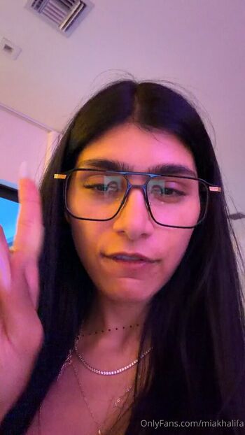 Full leaked Mia khalifa private onlyfans photo