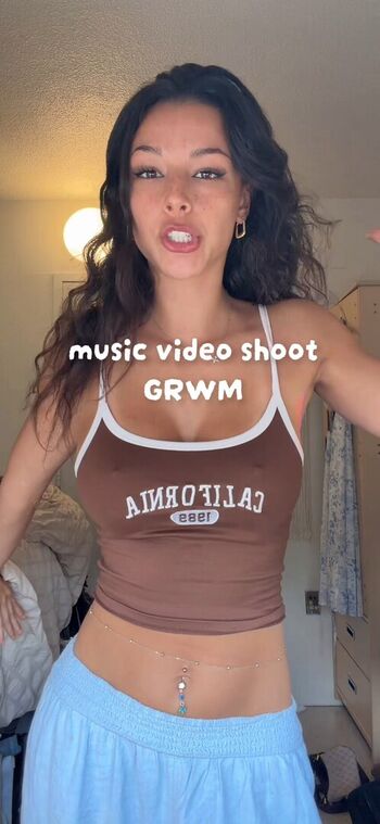 Full leaked Mia wynn private onlyfans photo