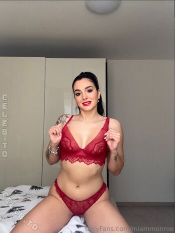 MiaMMonroe