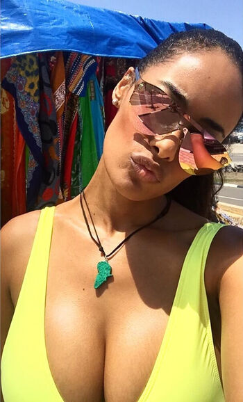 Full leaked Micaela reis page private onlyfans photo