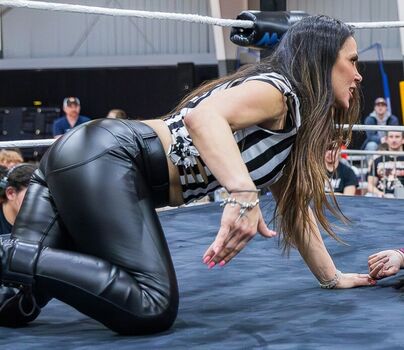 Mickie James