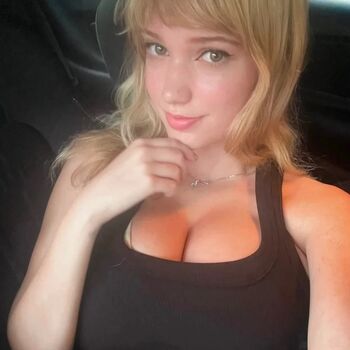 Mikahhlynn