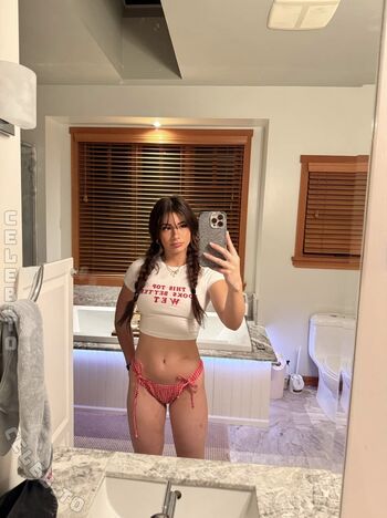 Mikayla Campinos