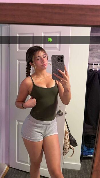 Mikayla Campinos