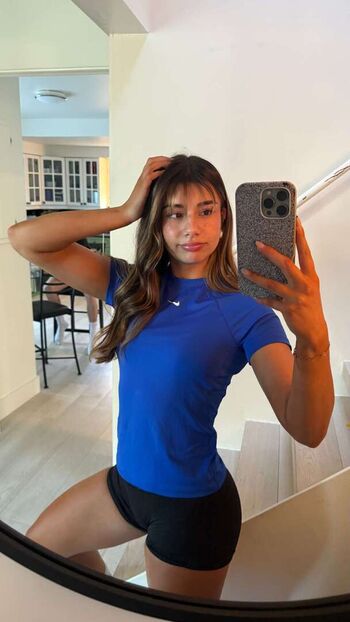 Mikayla Campinos