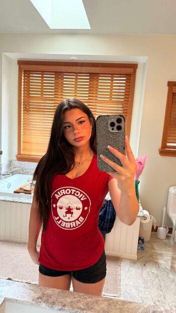 Mikayla Campinos