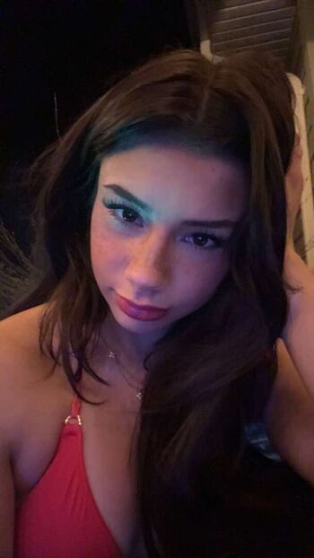 Mikayla Campinos
