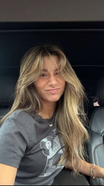 Mikayla Campinos
