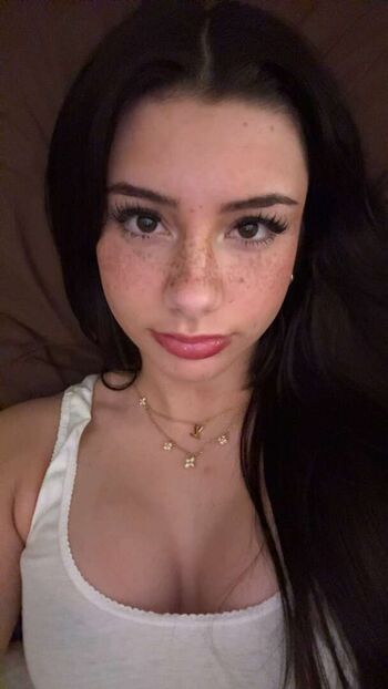 Mikayla Campinos