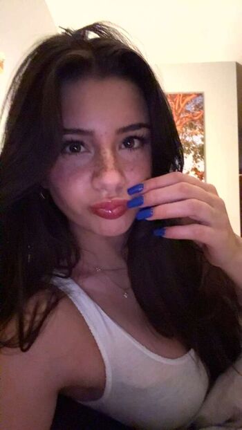 Mikayla Campinos