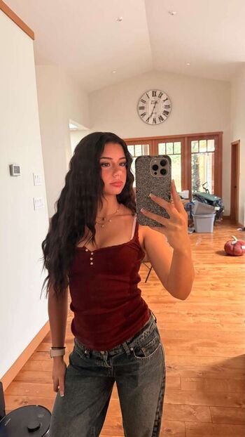 Mikayla Campinos