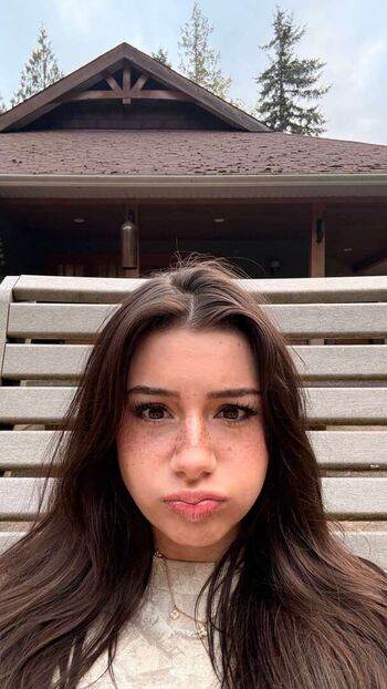Mikayla Campinos