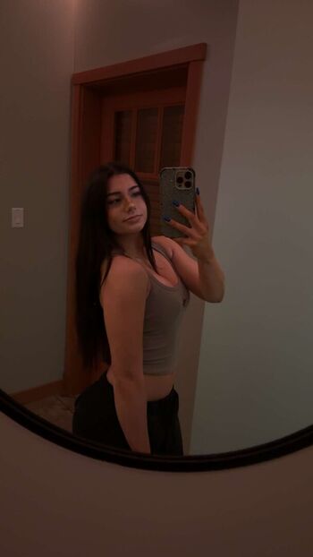 Mikayla Campinos