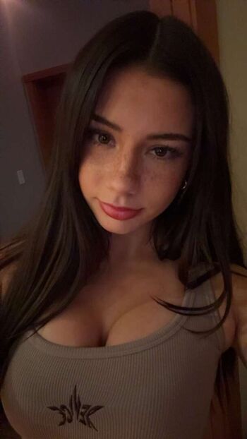 Mikayla Campinos