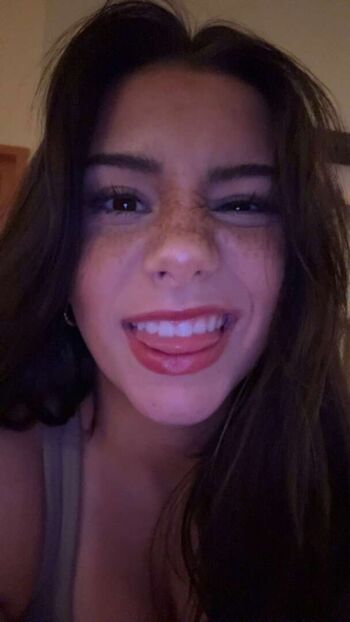 Mikayla Campinos