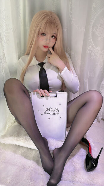 Mikomikoww