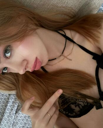 MilaBloom__