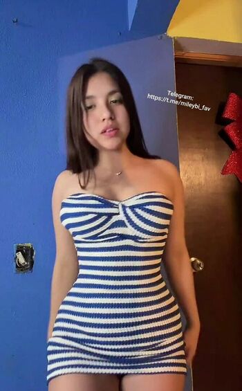 Full leaked Mileiby private onlyfans photo