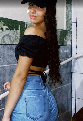 Full leaked Milena vieirx private onlyfans photo