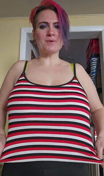 Milf_adjacent
