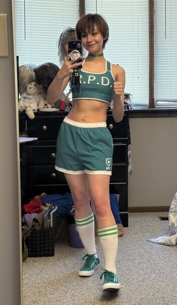 mimidoescosplay